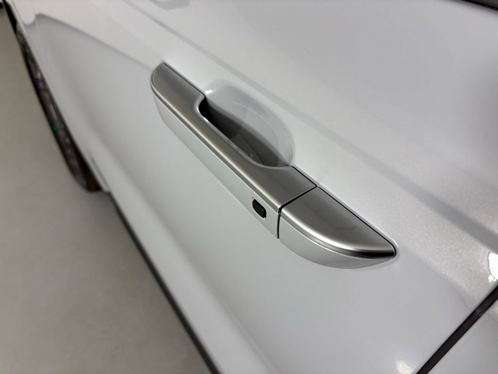 New 2026 Kia Carnival EX image 12