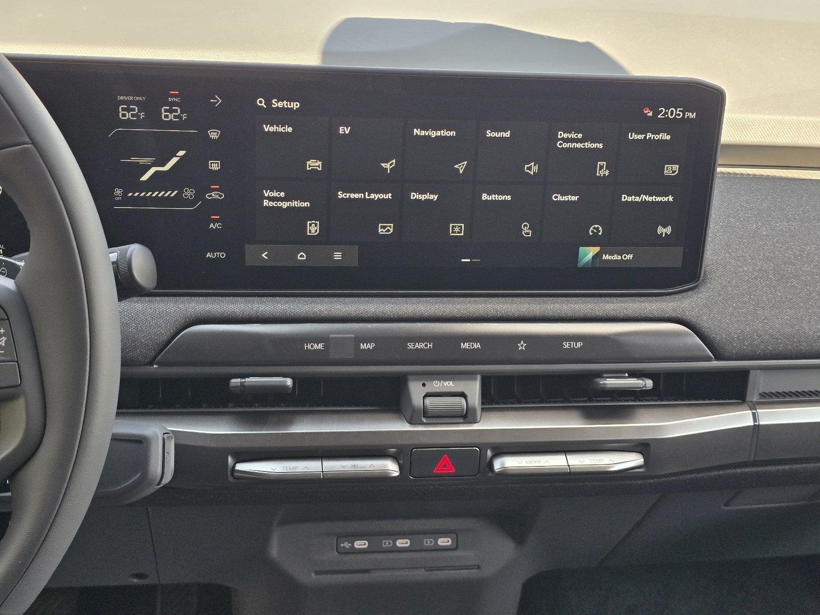New 2027 Kia EV3 Wind FWD image 8