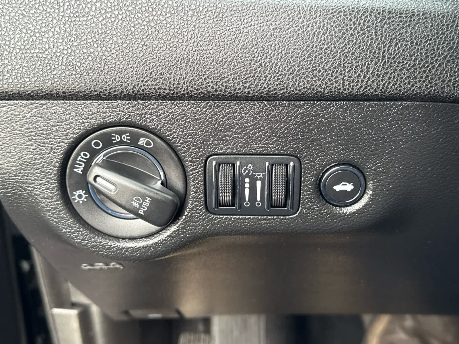 Used 2023 Chrysler 300 Touring L w/ Popular Equipment Group image 23