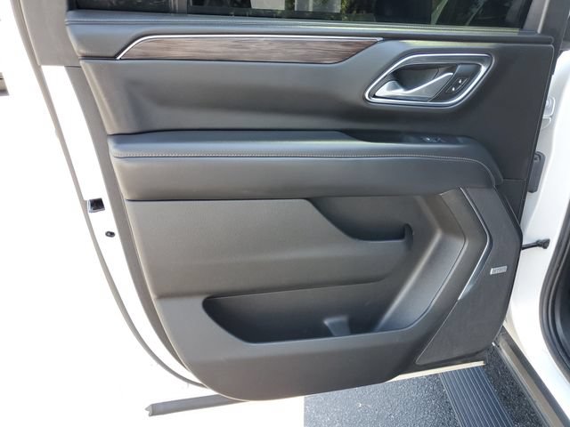 Used 2021 Chevrolet Suburban Z71 AWD/4WD image 19
