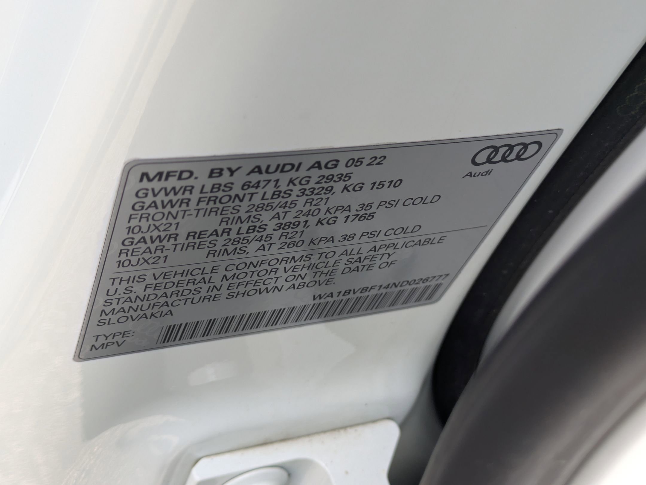 Used 2022 Audi Q8 Premium Plus w/ Premium Plus Package image 35