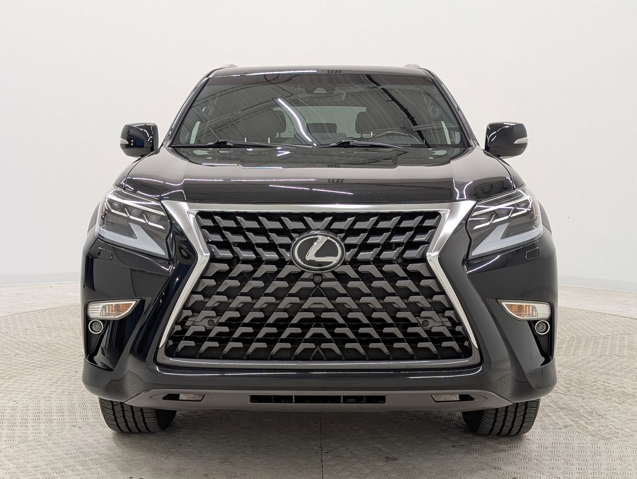 Used 2022 Lexus GX 460 Luxury w/ Accessory Package image 6