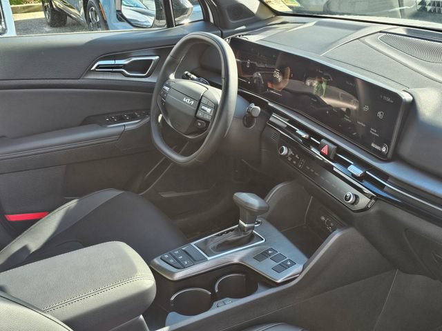 New 2026 Kia Sportage X-Line w/ X-Line Premium Package AWD/4WD image 10