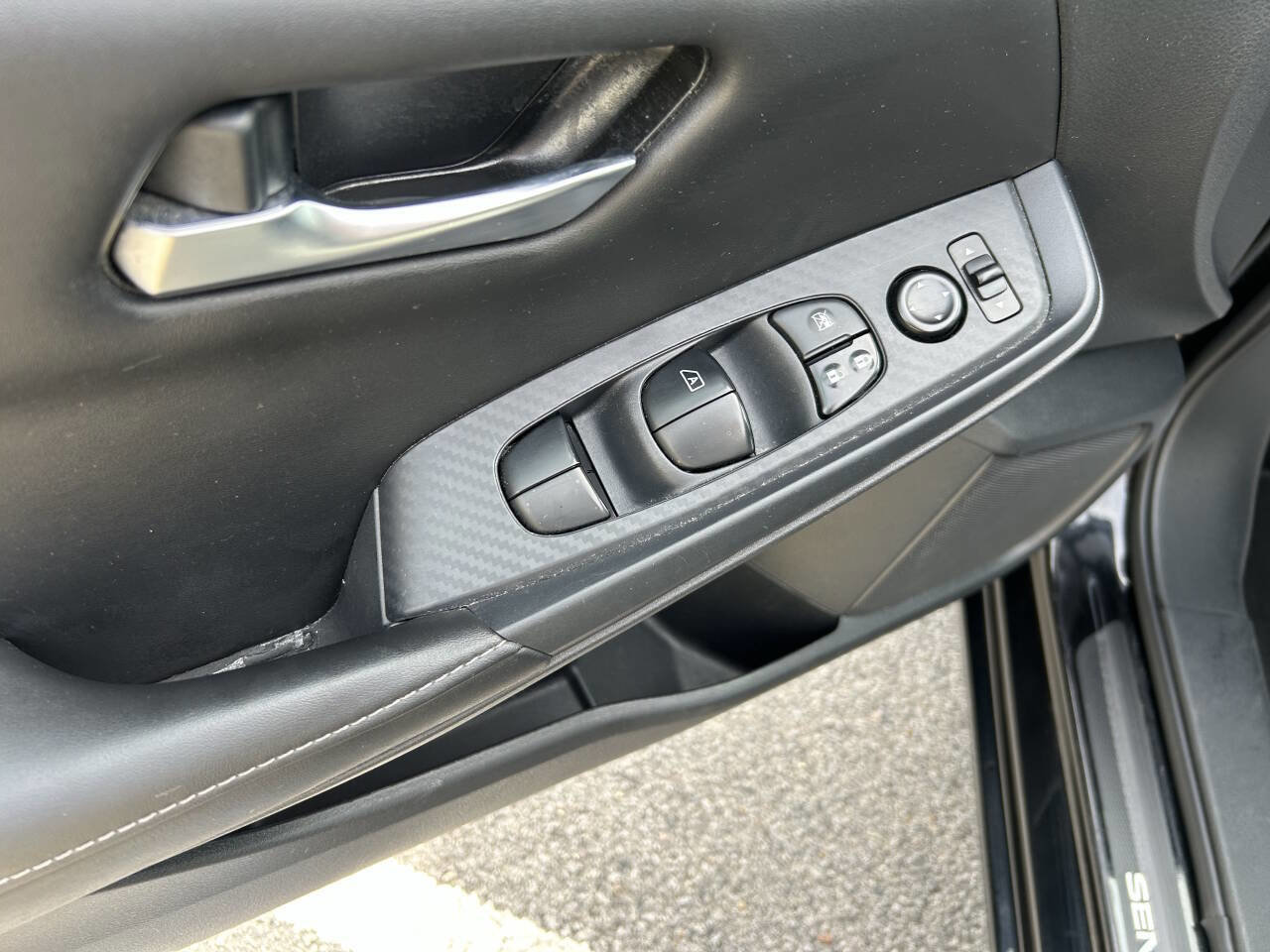 Used 2022 Nissan Sentra SV w/ Trunk Package image 16