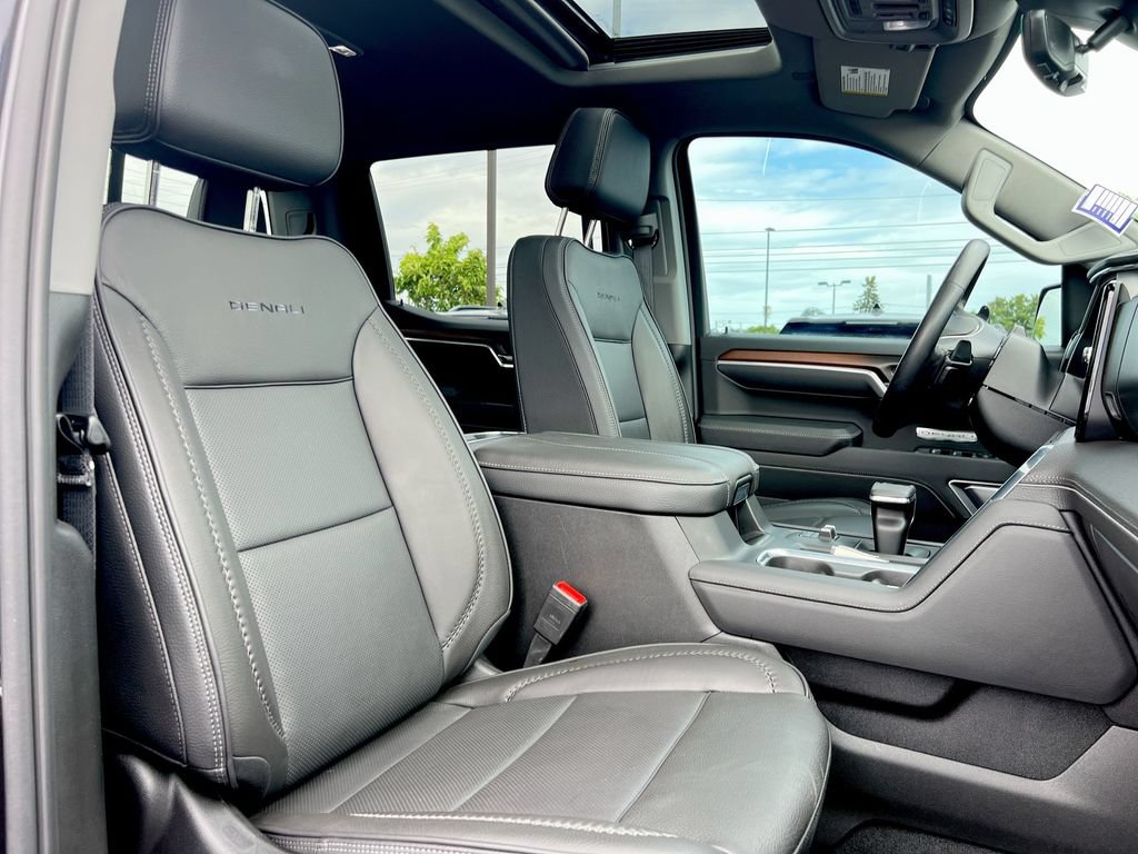 Used 2026 GMC Sierra 1500 Denali w/ Technology Package AWD/4WD image 21