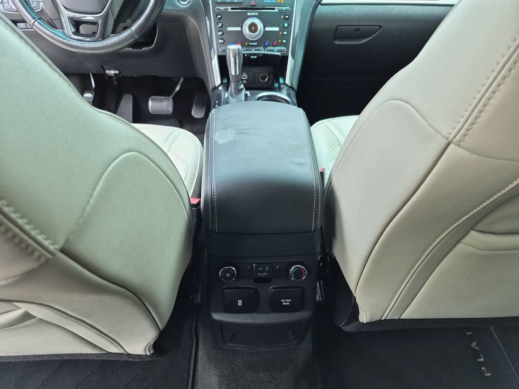 Used 2016 Ford Explorer Platinum AWD/4WD image 34