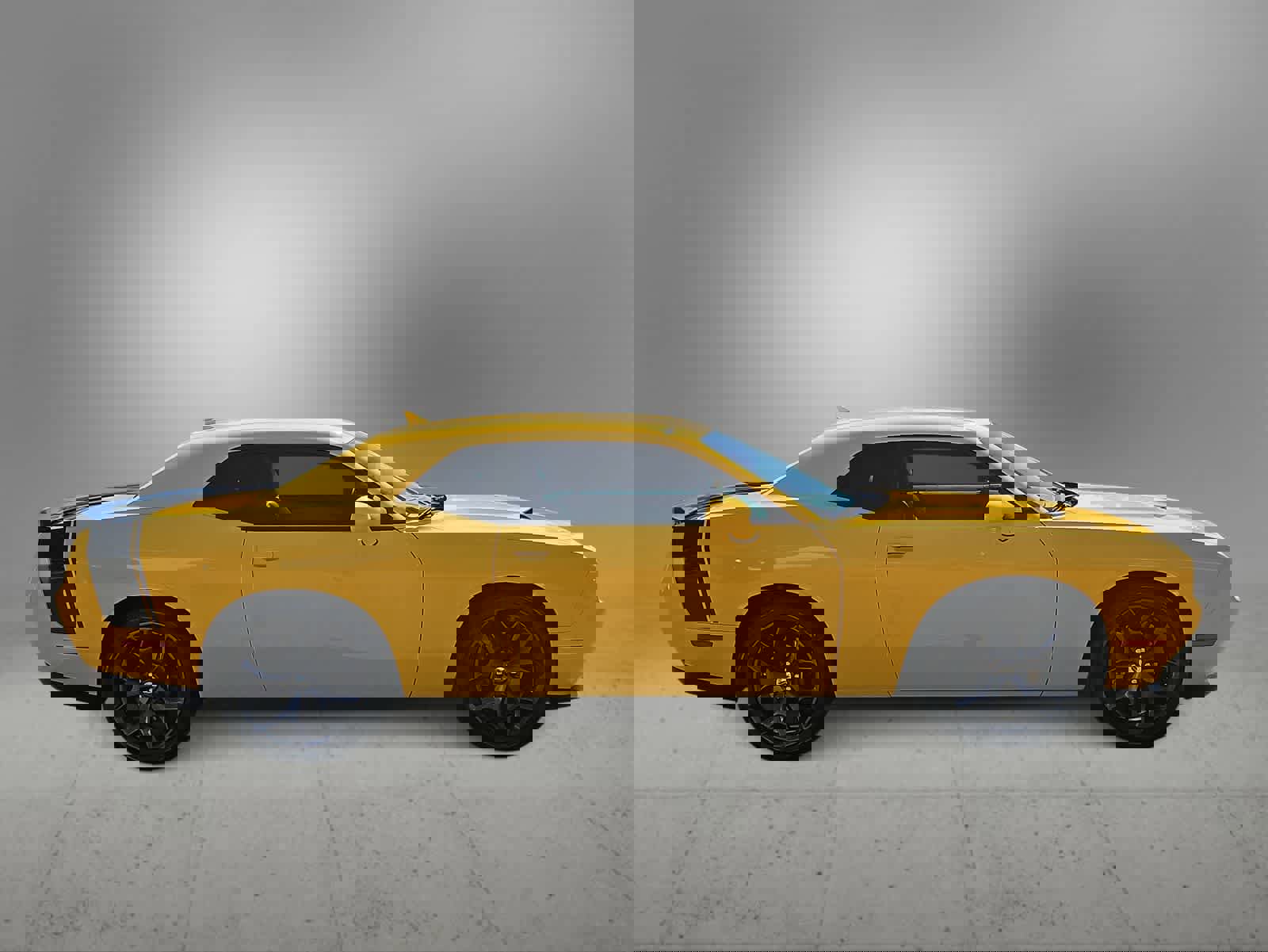 Used 2017 Dodge Challenger SXT Plus image 10