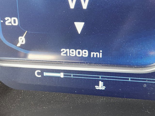 Used 2023 Chevrolet Silverado 1500 LT Trail Boss w/ LT Trail Boss Premium Package image 42