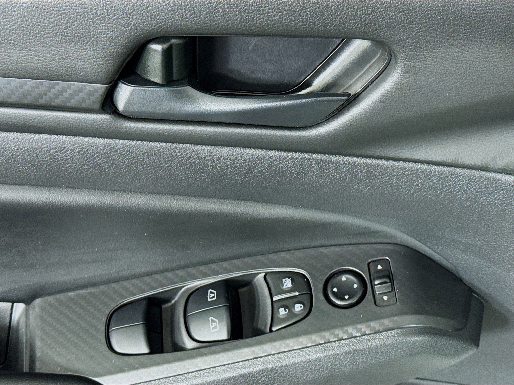 Used 2026 Nissan Altima 2.5 SV FWD image 23