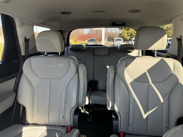 Used 2024 Hyundai Palisade SEL image 36