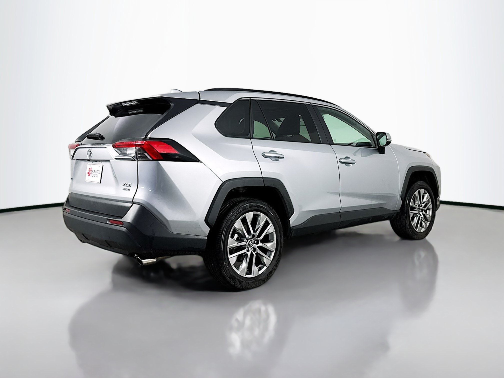 Certified 2025 Toyota RAV4 XLE Premium AWD/4WD image 7