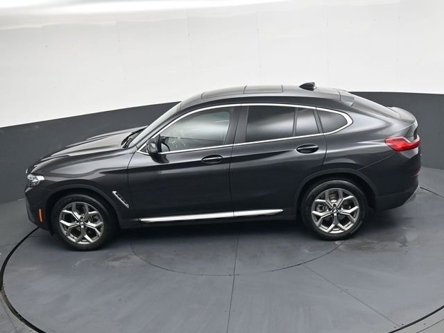 Used 2025 BMW X4 xDrive30i image 26