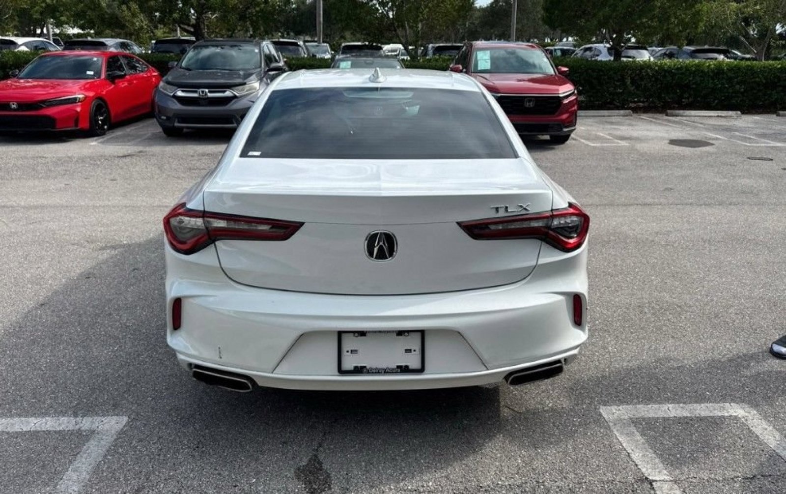 Used 2023 Acura TLX FWD image 8