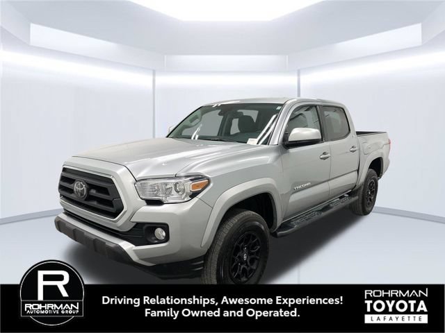 Used 2022 Toyota Tacoma SR5 AWD/4WD image 2