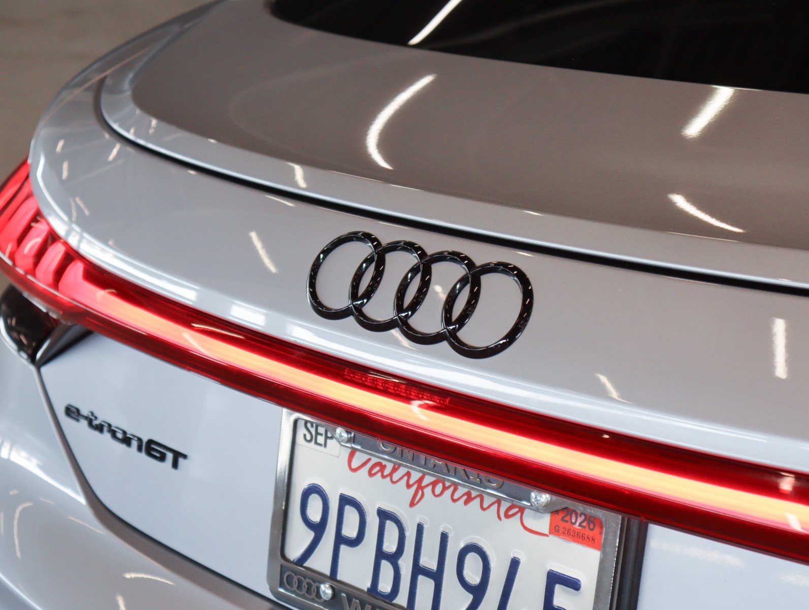 Used 2024 Audi e-tron GT Premium Plus w/ Performance Package AWD/4WD image 27