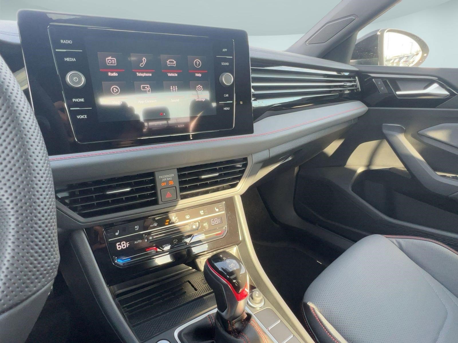 Used 2026 Volkswagen Jetta GLI Autobahn image 25