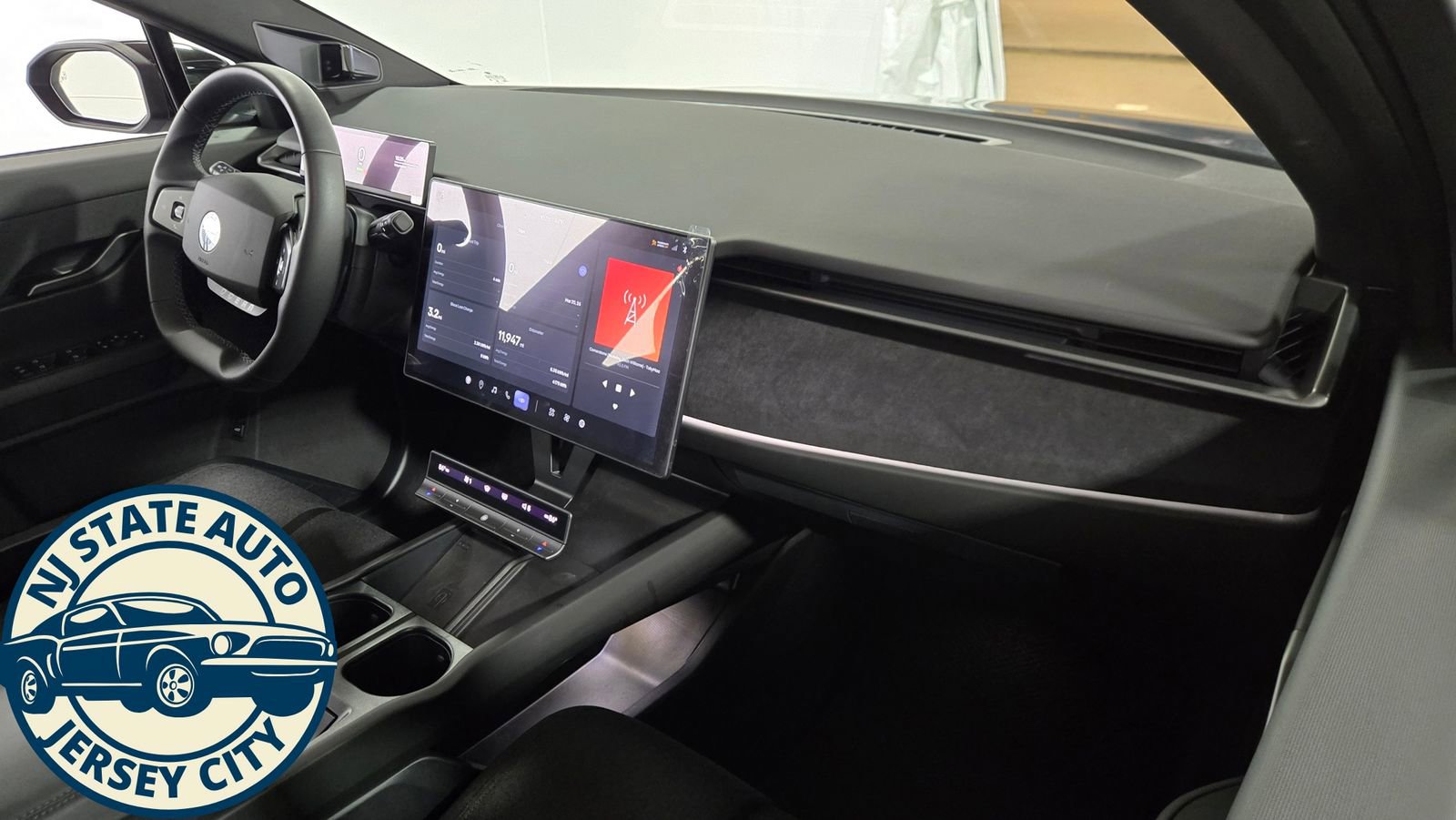 Used 2023 Fisker Ocean Ultra image 33