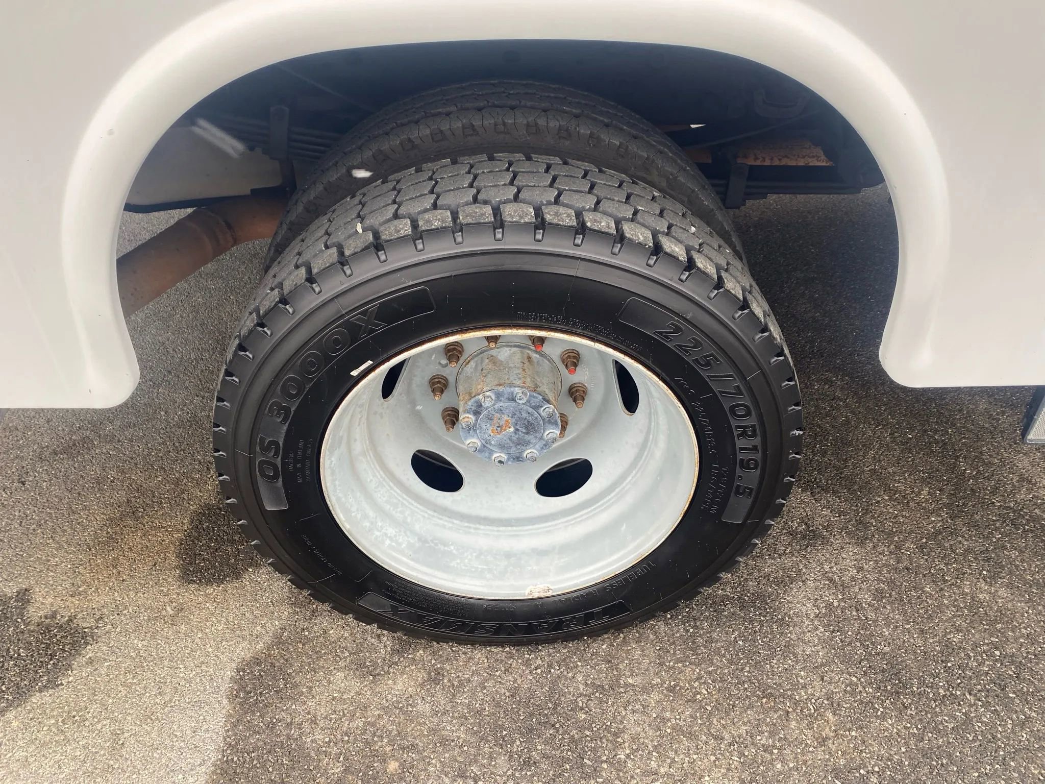 Used 2015 Ford F550 4x4 Regular Cab Super Duty image 33