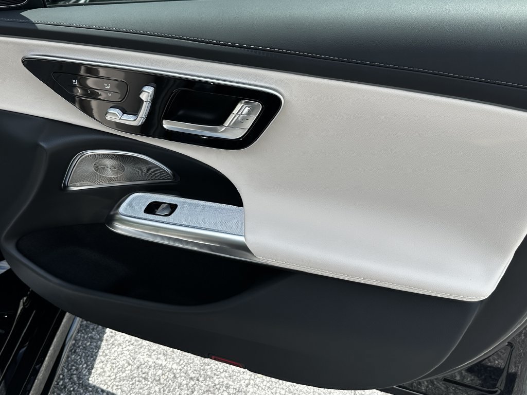 New 2026 Mercedes-Benz E 450 4MATIC Sedan image 16