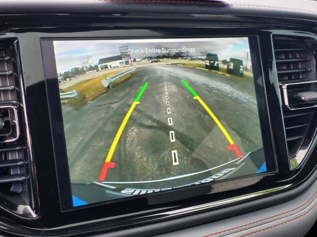 Used 2023 Dodge Durango GT image 17