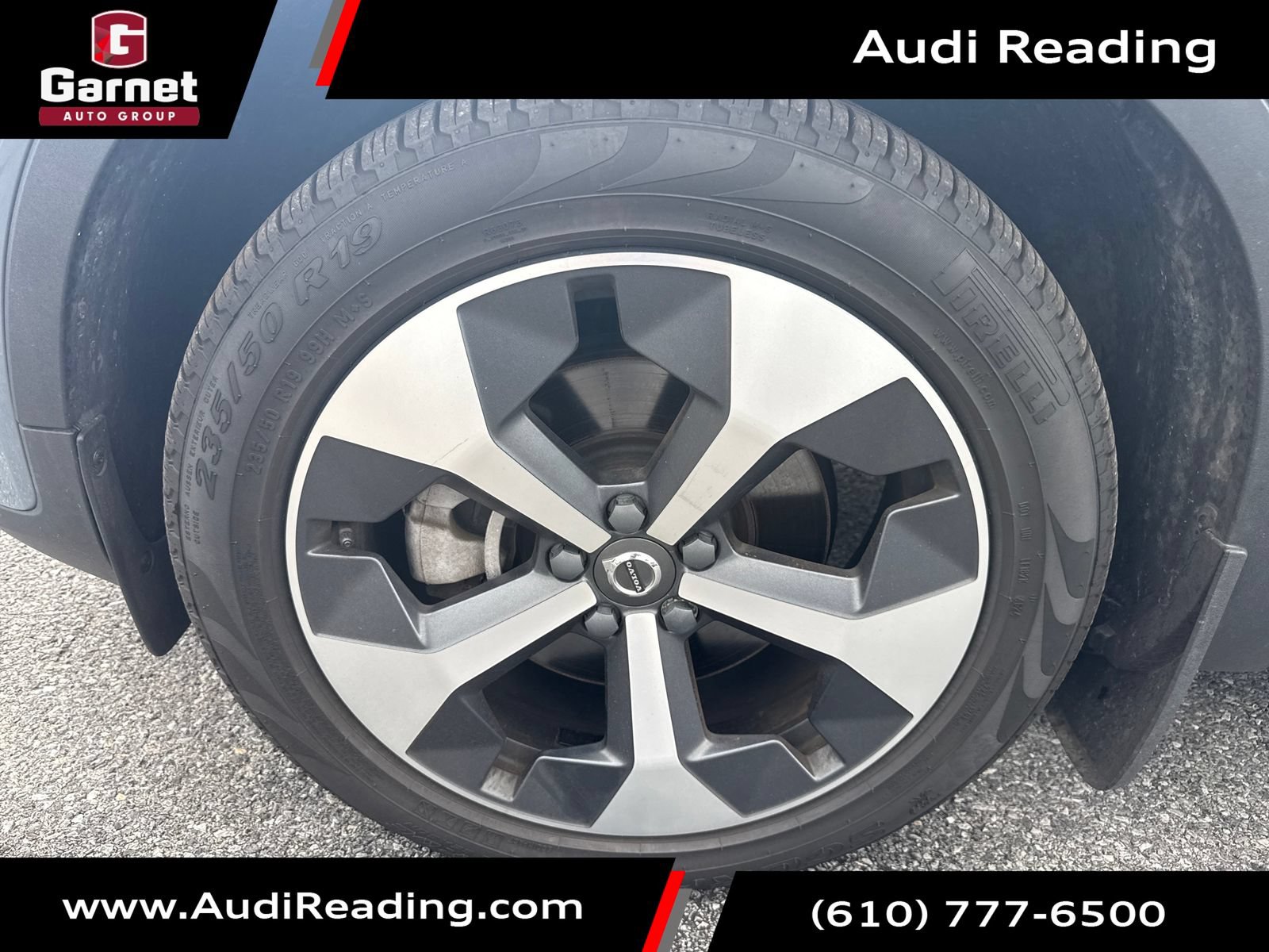 Used 2023 Volvo XC40 B5 Ultimate AWD/4WD image 9