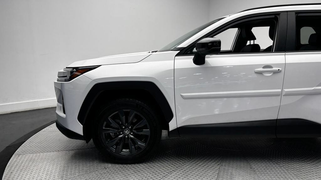 Used 2026 Toyota RAV4 XLE Premium w/ Weather Package AWD/4WD image 5