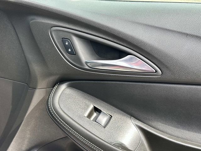 Used 2023 Buick Encore GX Preferred w/ Cold Weather Comfort Package image 9