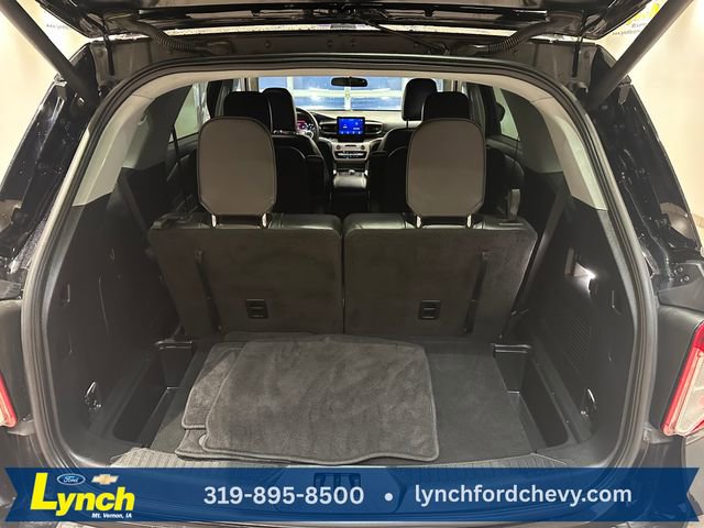 Used 2023 Ford Explorer XLT w/ Equipment Group 202A image 21