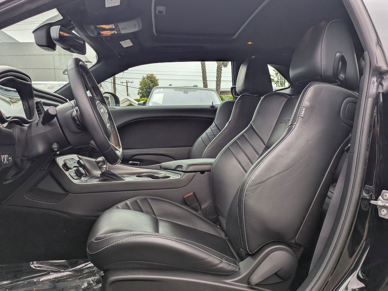 Used 2016 Dodge Challenger SRT Hellcat image 16