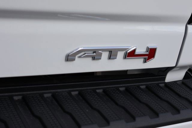 New 2026 GMC Sierra 2500 AT4 w/ AT4 Premium Plus Package image 6