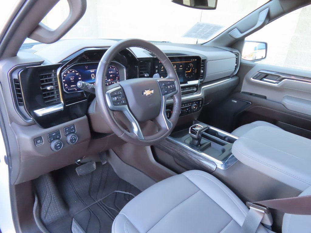 Used 2023 Chevrolet Silverado 1500 LTZ w/ LTZ Convenience Package II image 23