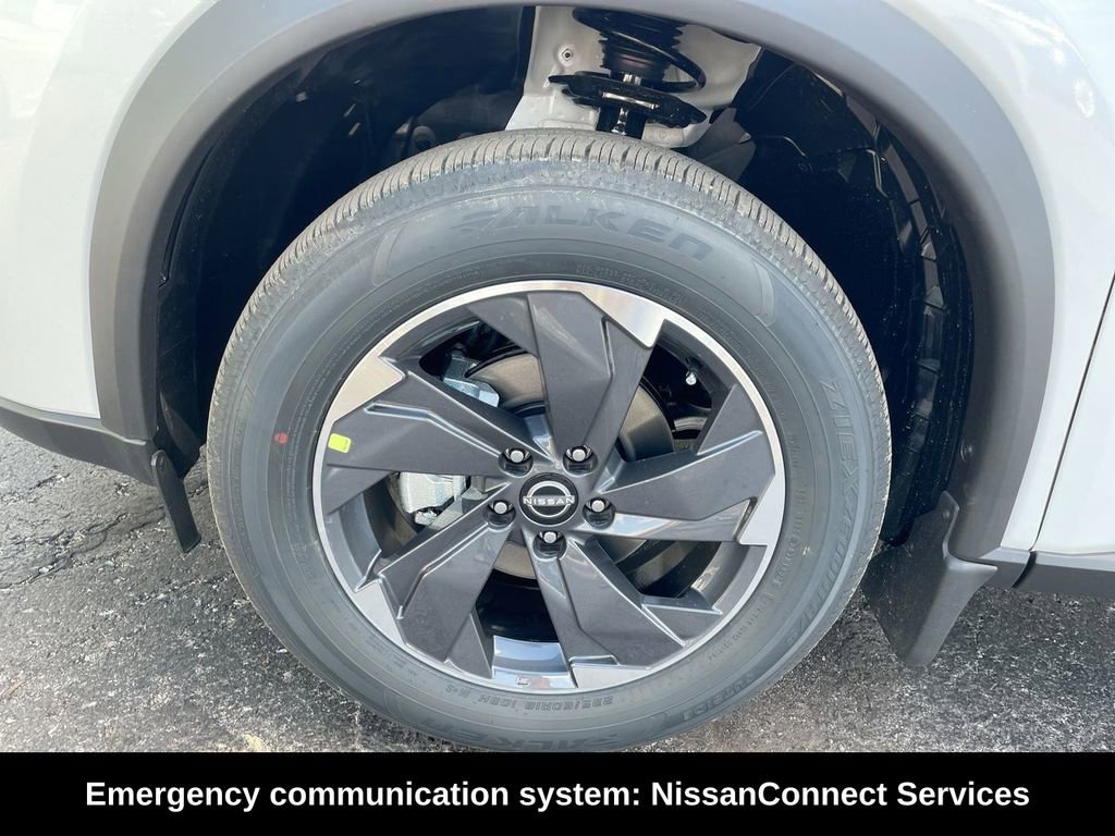 Used 2026 Nissan Rogue SV w/ Cold Weather Package image 22