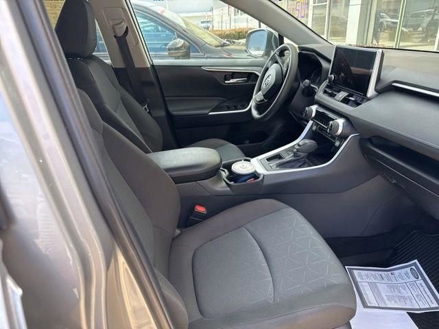 Used 2024 Toyota RAV4 XLE image 15