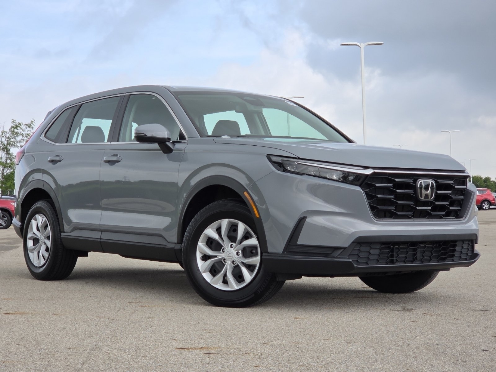 Used 2024 Honda CR-V LX image 2