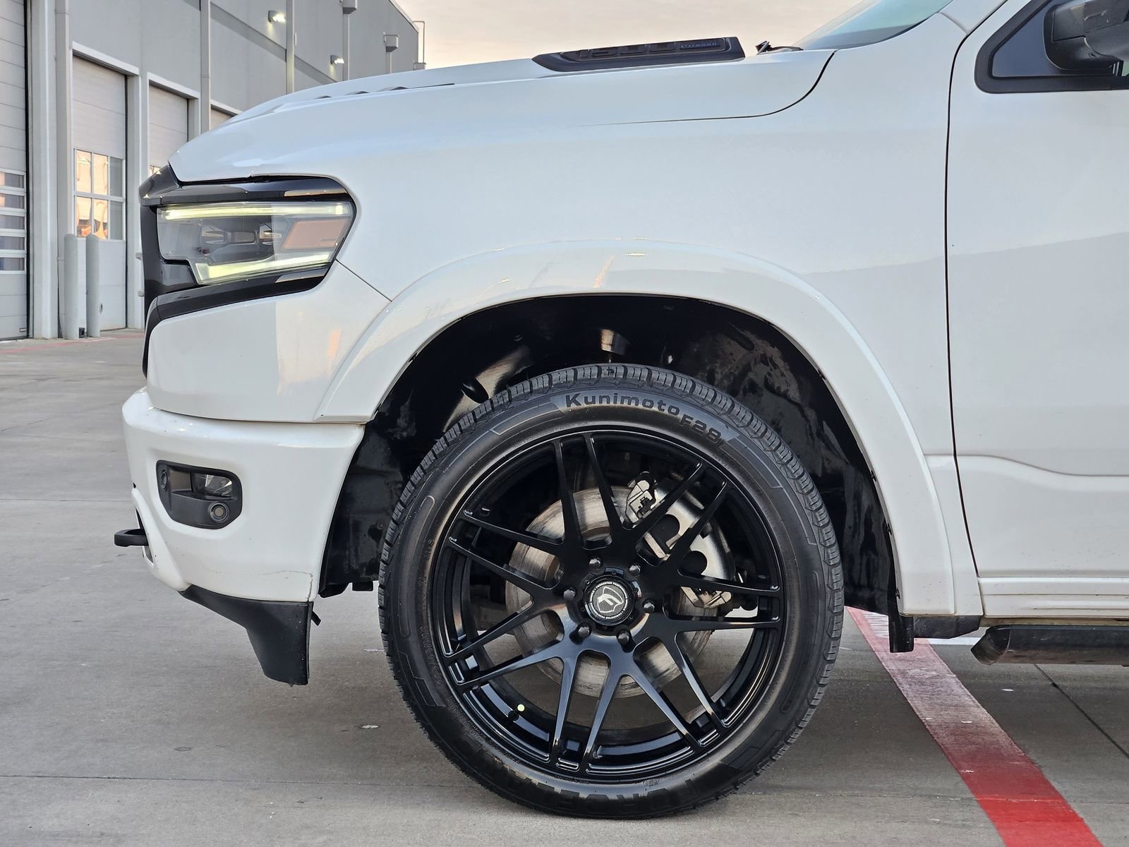 Used 2022 RAM 1500 Limited w/ Night Edition image 11