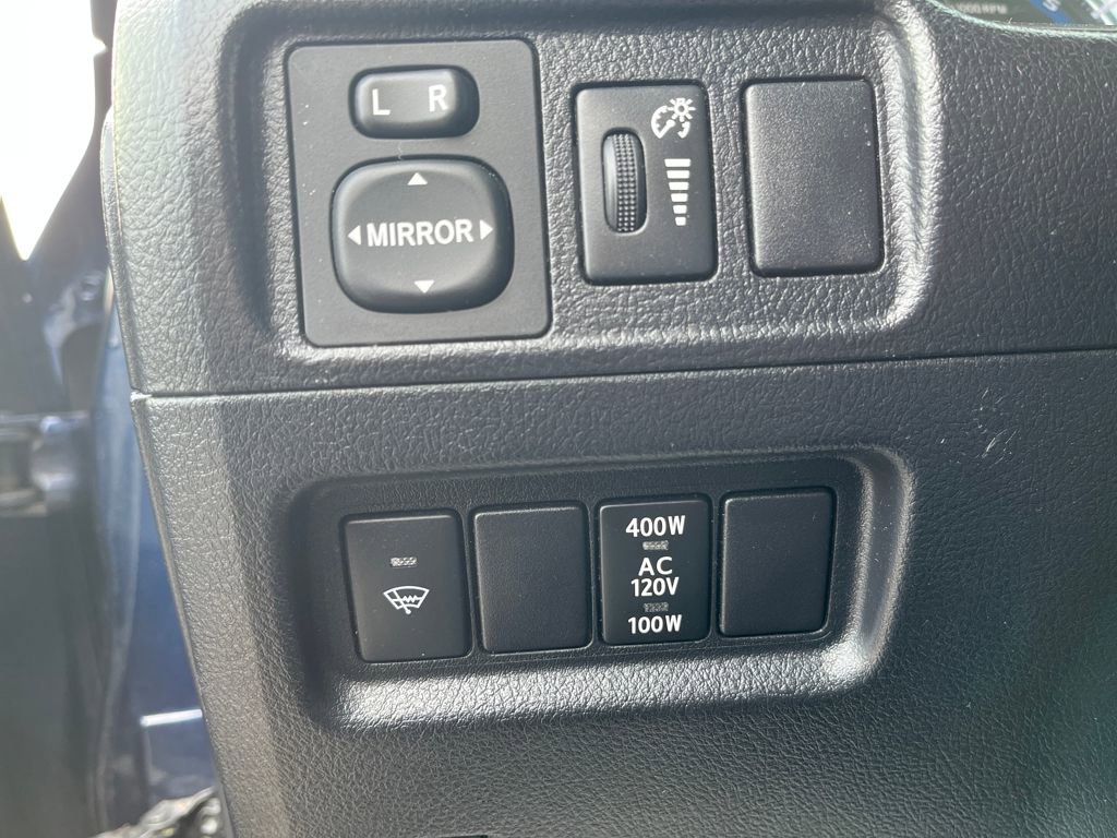 Used 2018 Toyota 4Runner SR5 image 30