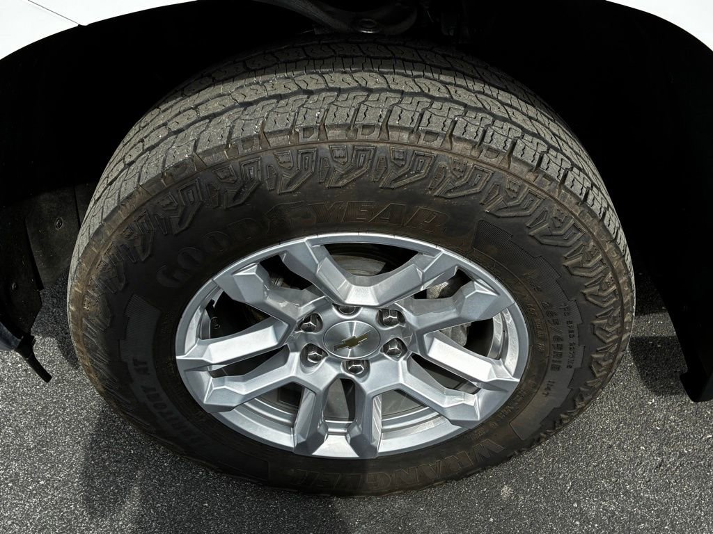 Used 2024 Chevrolet Silverado 1500 LT image 19