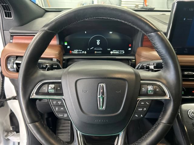 Used 2023 Lincoln Nautilus Reserve w/ Equipment Group 201A AWD/4WD image 13
