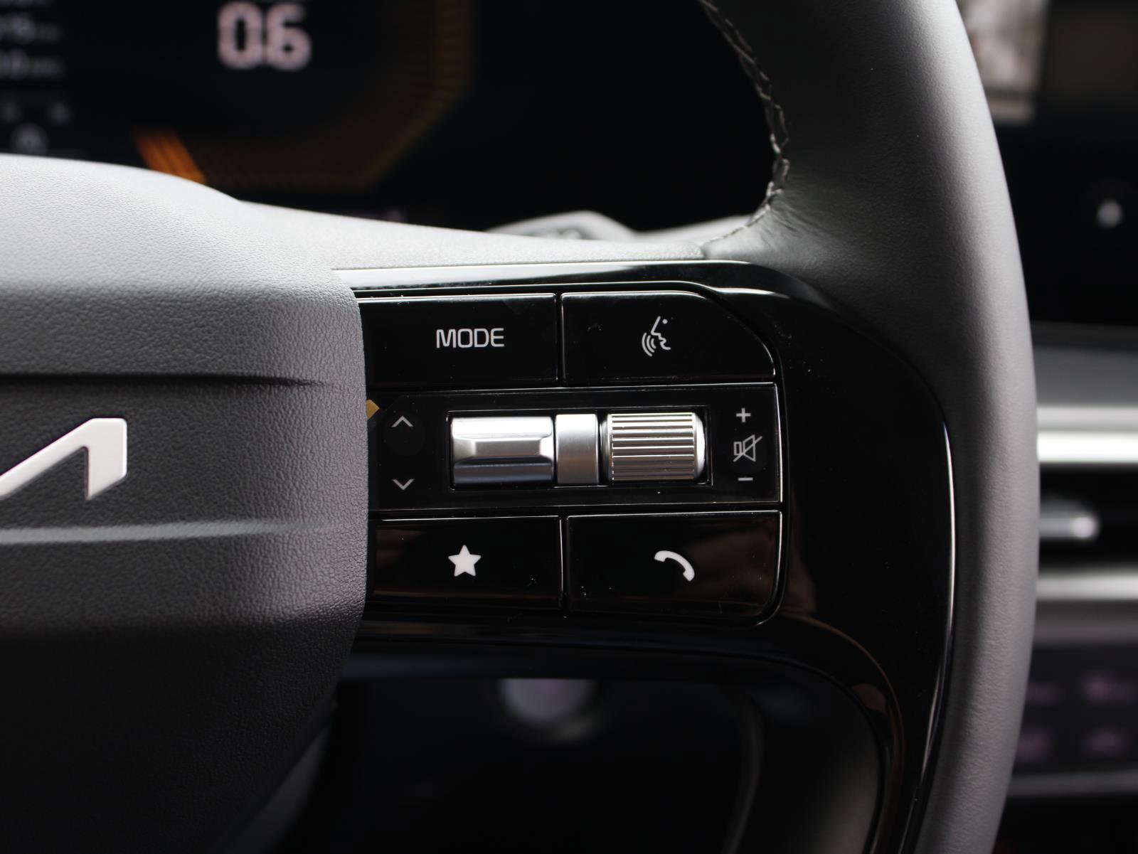 New 2026 Kia Sorento S image 34