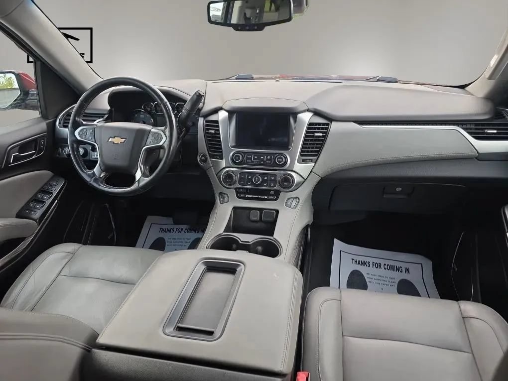Used 2019 Chevrolet Suburban LT w/ Luxury Package AWD/4WD image 14