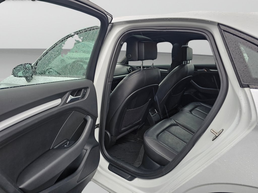 Used 2015 Audi A3 TDI Premium w/ Cold Weather Package image 21