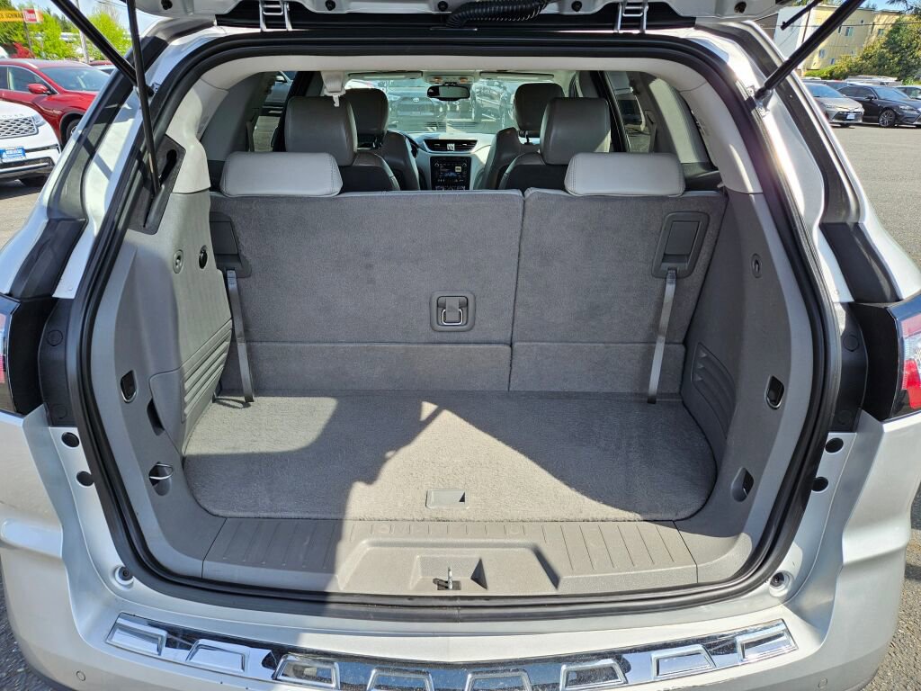 Used 2014 Chevrolet Traverse LTZ AWD/4WD image 11