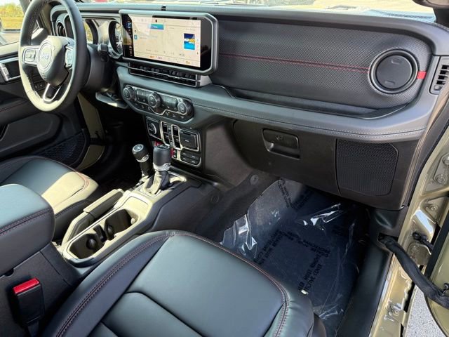 New 2025 Jeep Gladiator Rubicon image 12