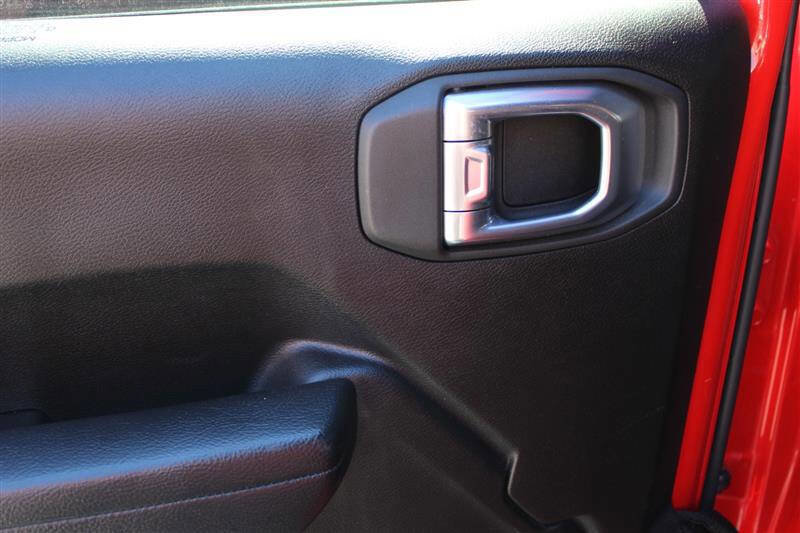 Used 2024 Jeep Wrangler Unlimited Sport image 27