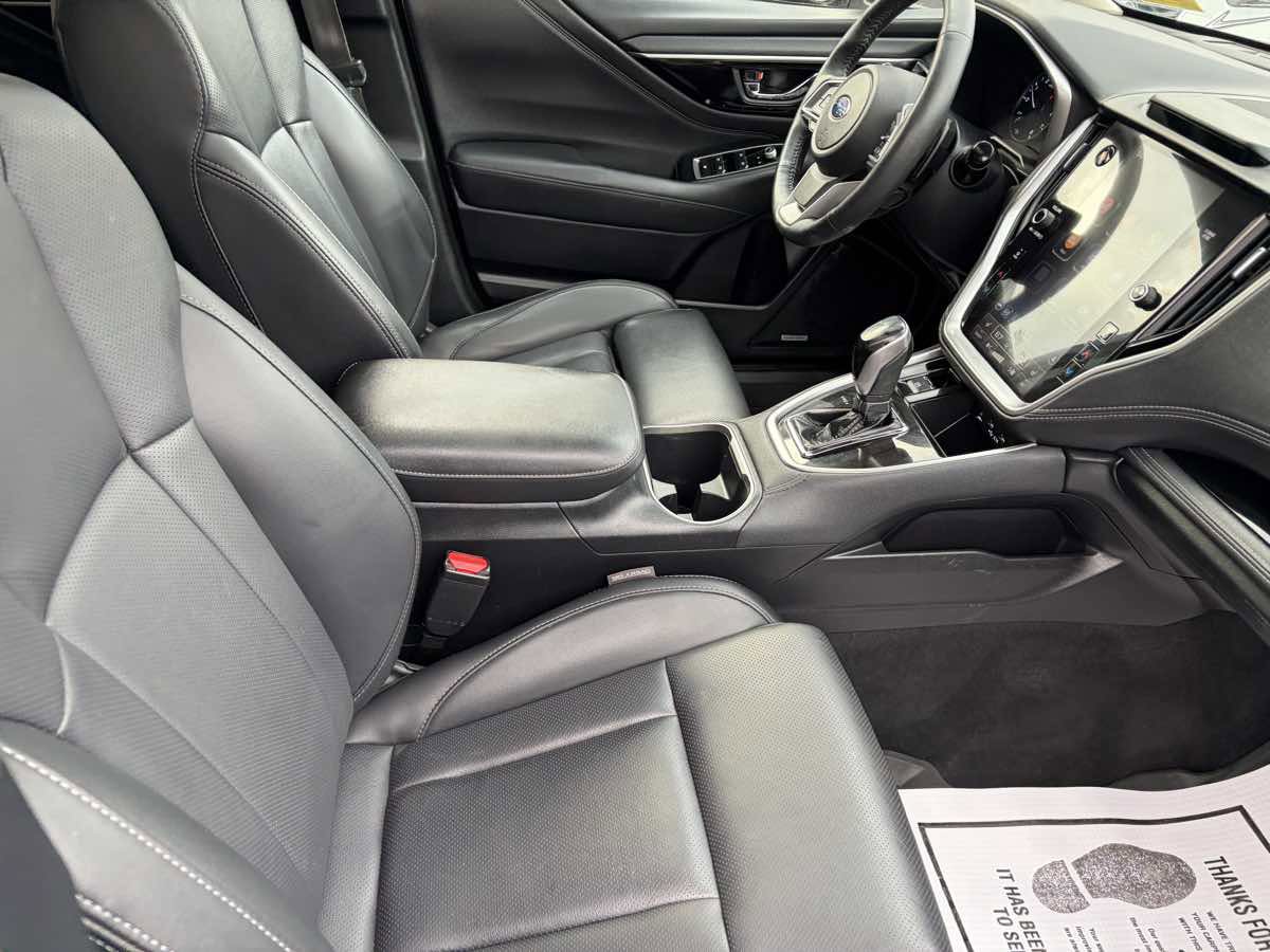 Used 2020 Subaru Outback Limited AWD/4WD image 28