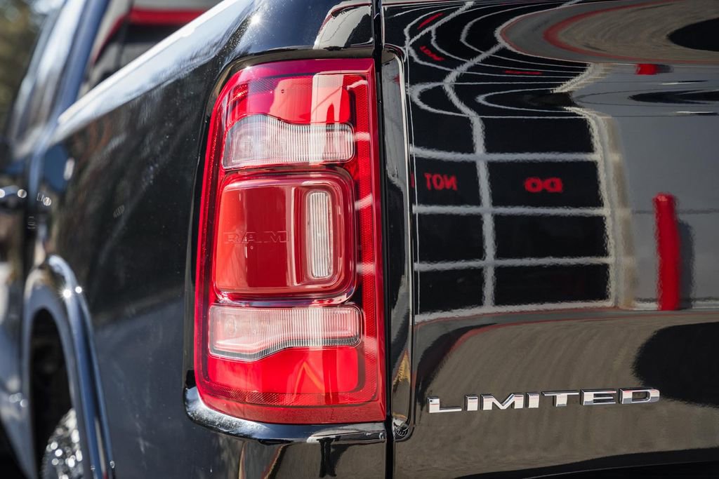 Used 2023 RAM 1500 Limited image 10