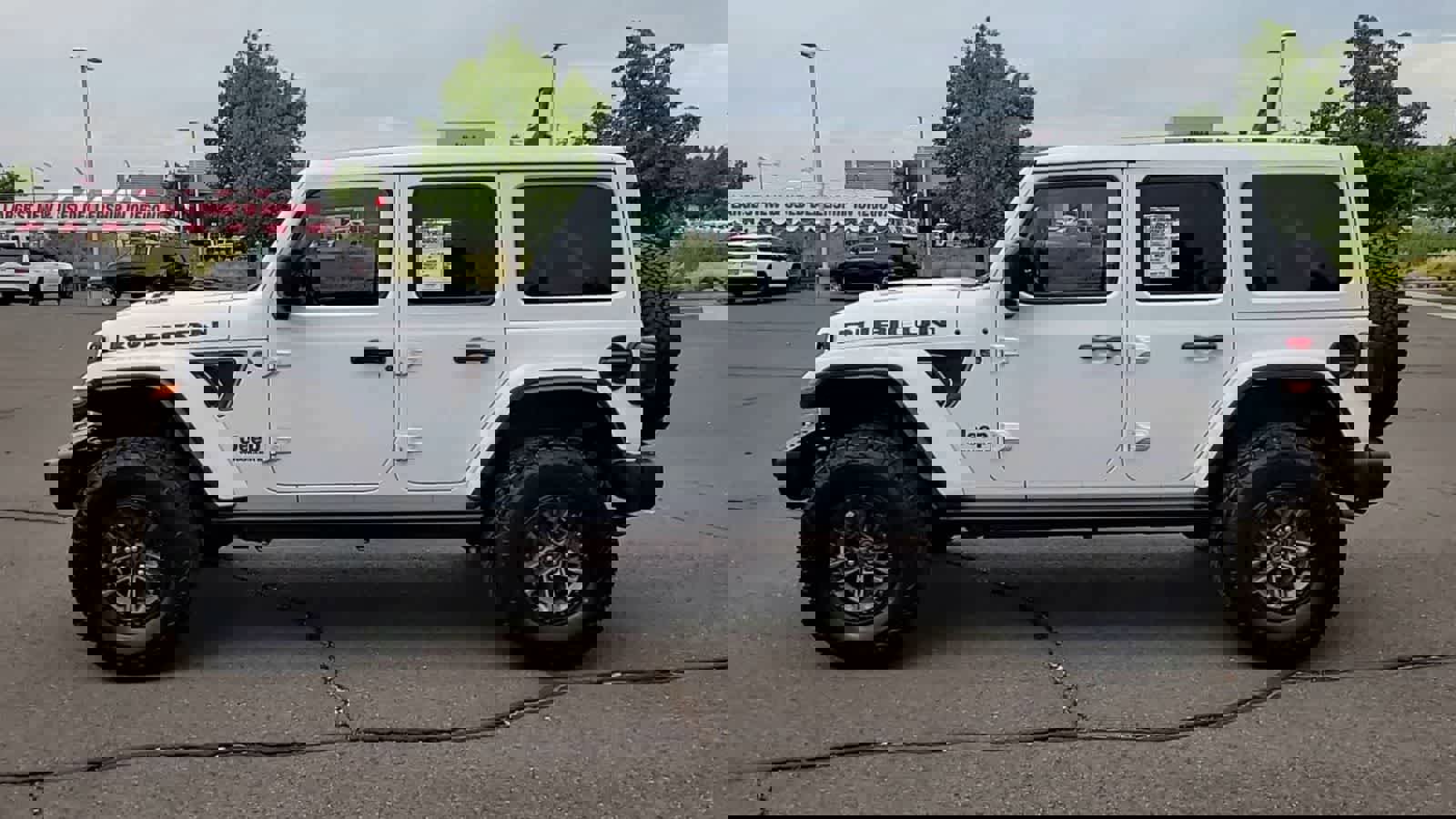New 2025 Jeep Wrangler Unlimited Rubicon 392 image 5