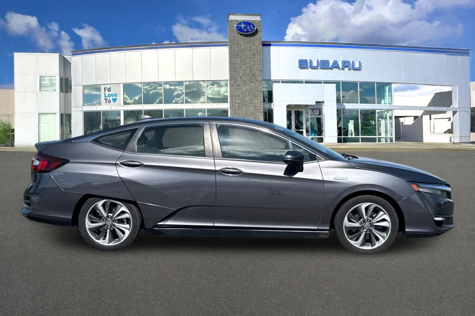Used 2019 Honda Clarity Plug-In Hybrid image 6