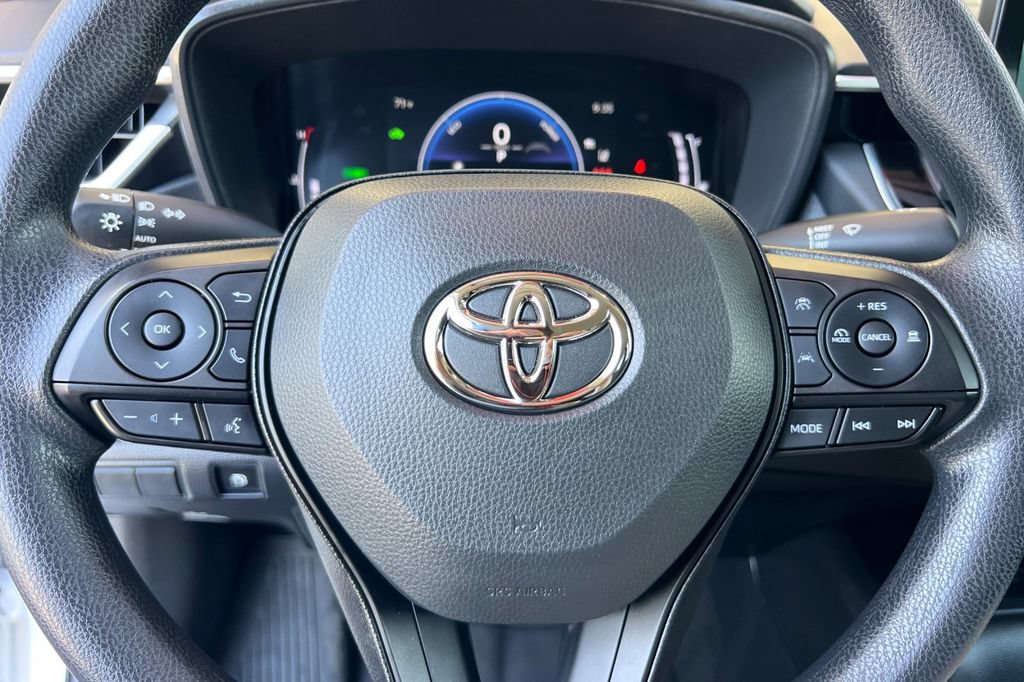 Certified 2026 Toyota Corolla LE w/ LE Premium Package FWD image 24
