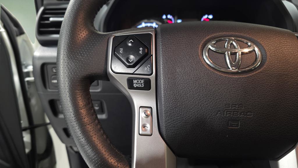 Used 2022 Toyota 4Runner Limited image 21